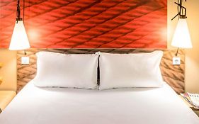 ibis Santos Gonzaga Praia